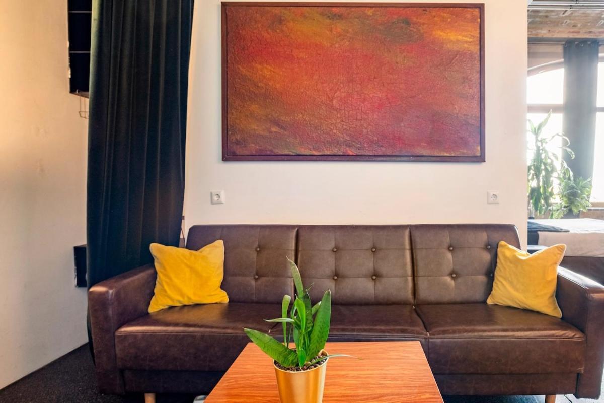 Appartement Loft & Artist In An Industrial Creative Hub Berlijn